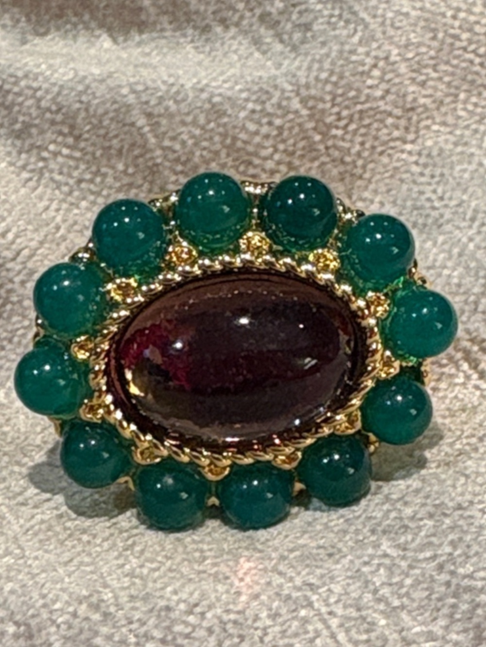 Ben-Amun 24 KT Gold Plated Ring with Deep Purple Center and Emerald Size 6 New